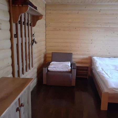 Appartement Біла Хата à Iltsi Extérieur photo