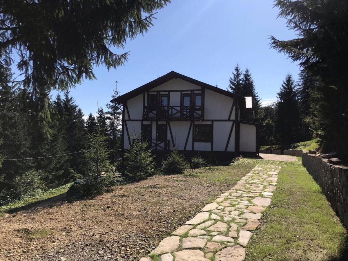 Appartement Біла Хата à Iltsi Extérieur photo