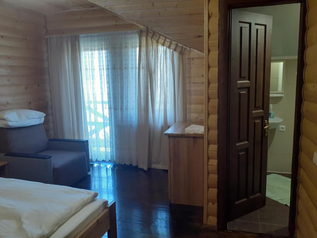 Appartement Біла Хата à Iltsi Extérieur photo