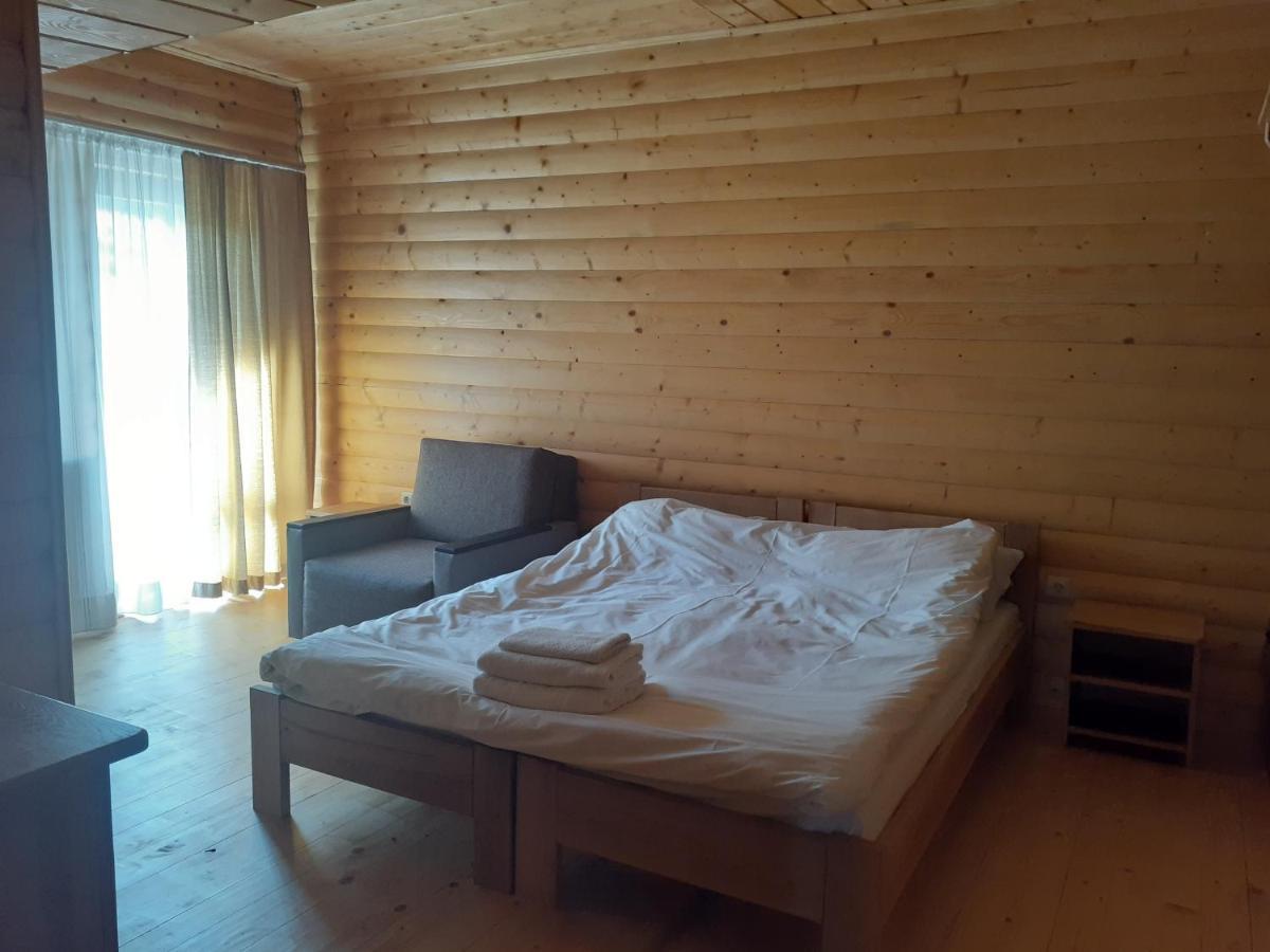 Appartement Біла Хата à Iltsi Extérieur photo