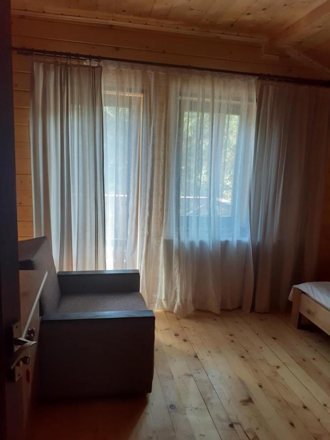 Appartement Біла Хата à Iltsi Extérieur photo
