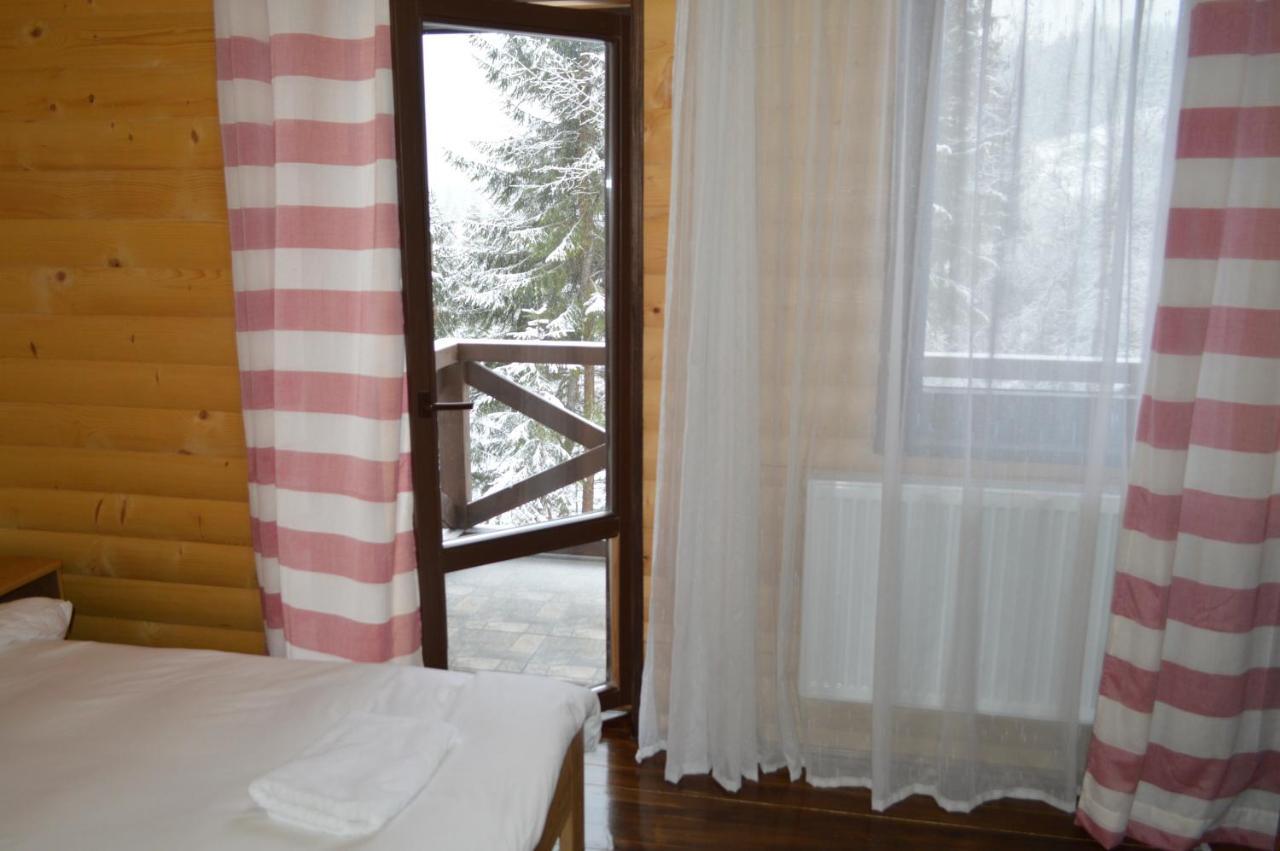 Appartement Біла Хата à Iltsi Extérieur photo