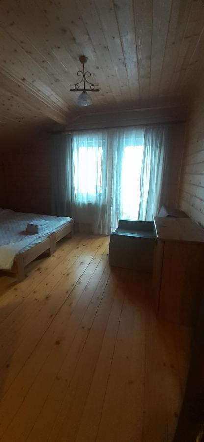 Appartement Біла Хата à Iltsi Extérieur photo